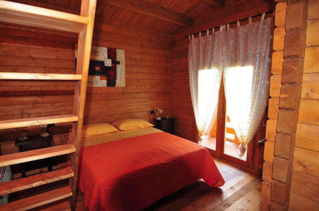 Chalet Dei Parchi Bed and Breakfast Saracinesco Kamer foto